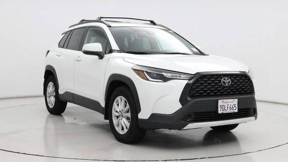TOYOTA COROLLA CROSS 2022 7MUBAAAG0NV027703 image